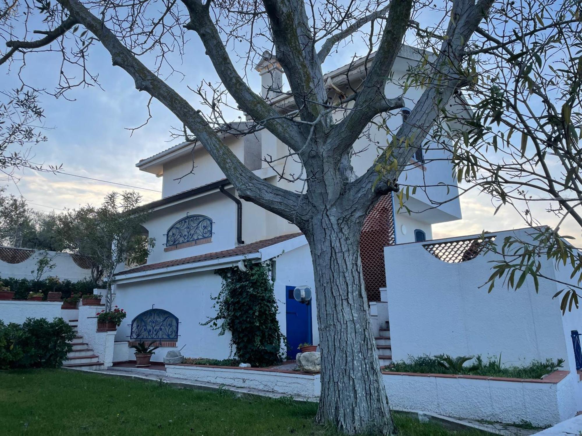 Villa Il Giardino Degli Ulivi Città Sant'Angelo Exterior foto